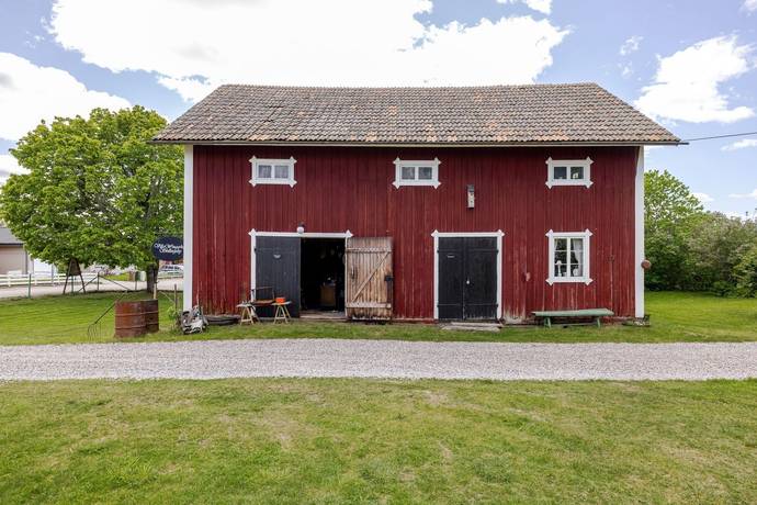 7 rum Villa på Bygatan 6 Skillingeby Kungsörs kommun - bild 30
