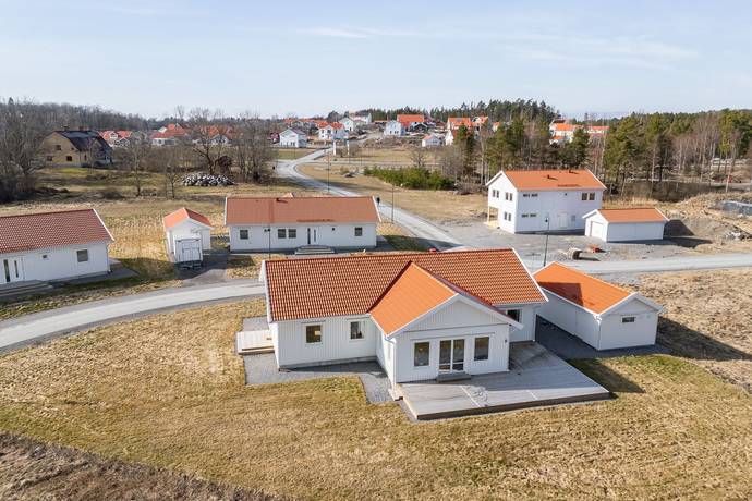 Källarängsvägen 30, Stallarholmen-Sundby Strand, Strängnäs kommun