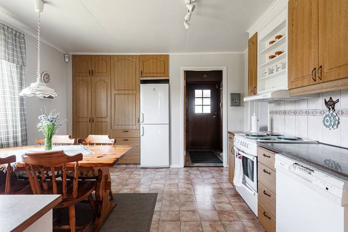 7 rum Gård/skog på Synnerby Ässtorp 9 Synnerby Skara kommun - bild 12