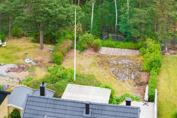 9 rum villa på Södra Skogsrundan 51 Margretelund, Österåkers kommun - bild 2