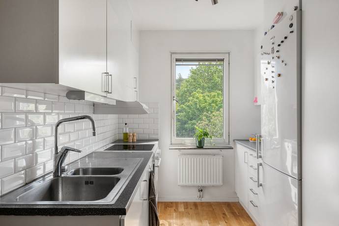 2 rum Lägenhet på Helsingforsgatan 21 Stockholms kommun - bild 2