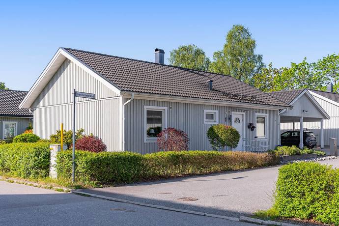 3 rum villa på Berzeliegränd 1 Oppeby, Nyköpings kommun - bild 1