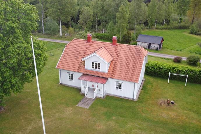 7 rum Gård/skog på Odensjö-Hyltan 1 Småland Ljungby kommun - bild 33