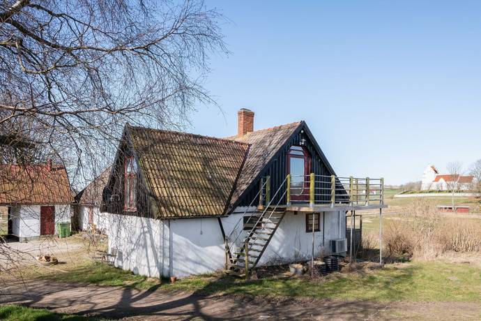 Gård utan jordbruk på Kyrkvägen 27 Österlen Simrishamns kommun - bild 9
