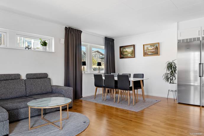 3 rum Parhus på Opphämtavägen 9a Skrea / Brune Kulle Falkenbergs kommun - bild 11
