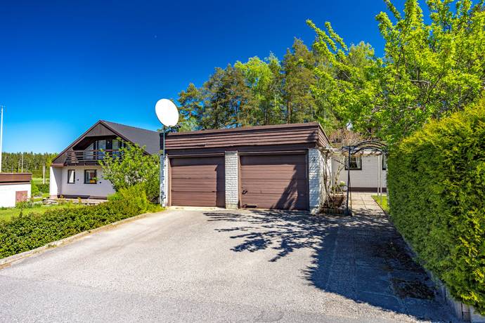 7 rum Villa på Blåbärsvägen 3 Ärsta Eskilstuna kommun - bild 85