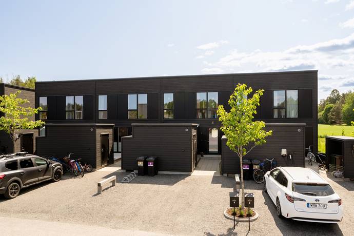 6 rum Radhus på Sekatörsslingan 4 Strömsbro Gävle kommun - bild 3