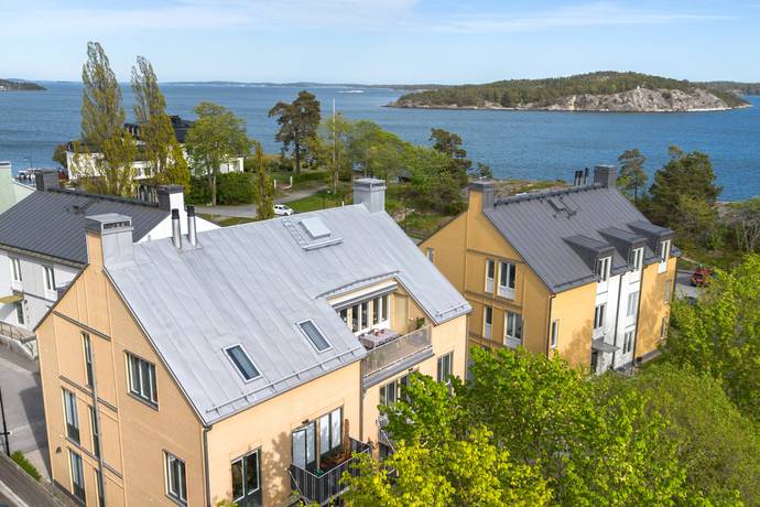 4 rum lägenhet på Lyngsåsa 6 Dalarö, Haninge kommun - bild 1