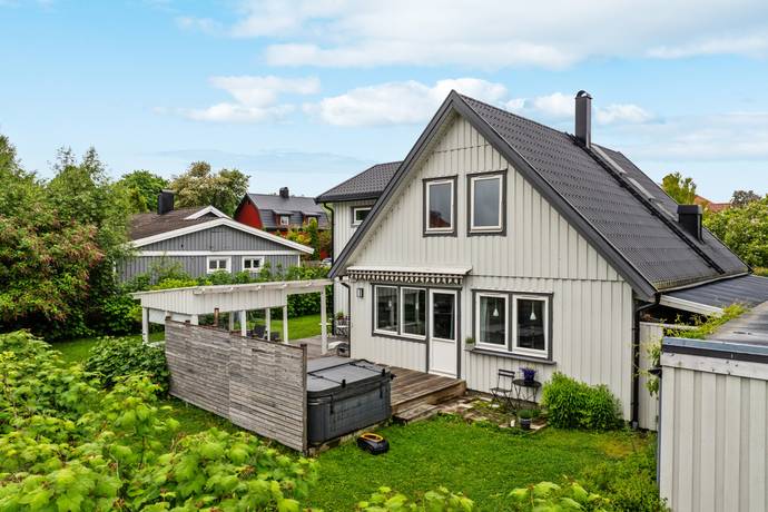 6 rum villa på Kvarngatan 9 Västermalm, Sundsvalls kommun - bild 2