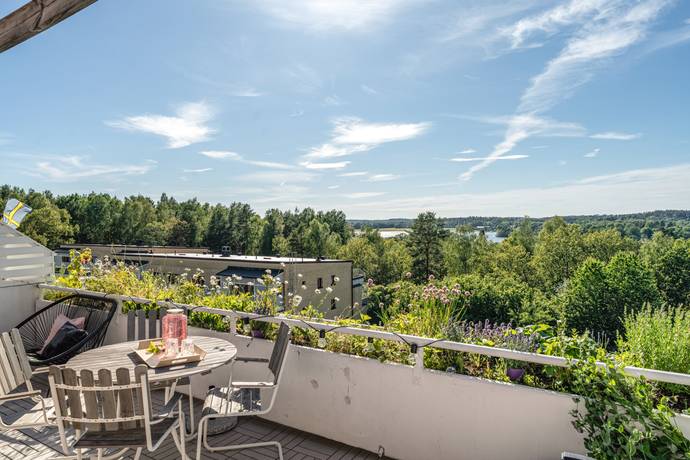 3 rum lägenhet på Teknikvägen 75 Kallhäll, Järfälla kommun - bild 1
