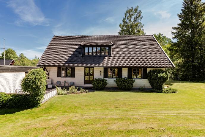 5 rum Villa på Drottningholmsvägen 12 Marieberg Örebro kommun - bild 4