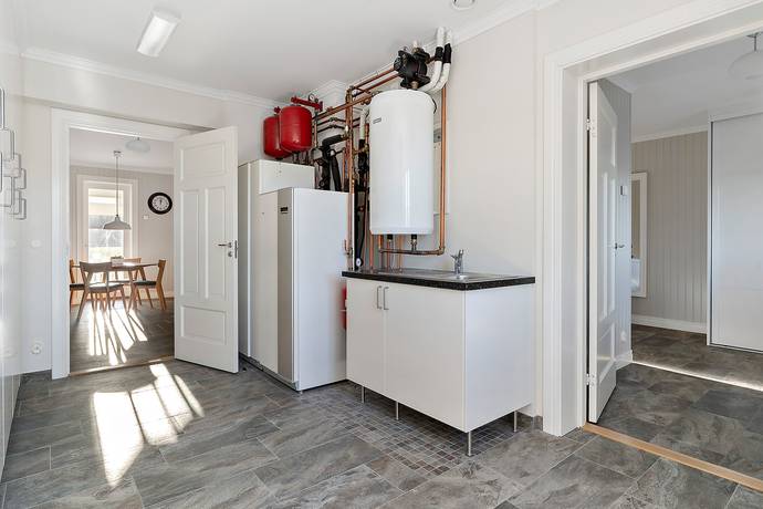 7 rum Villa på Almungevägen 104 Norrsunda-Skånela Upplands Väsby kommun - bild 44