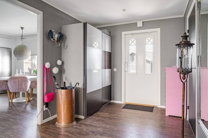 96 m² Villa på Carlsforsliden 15B Habo kommun - bild 8