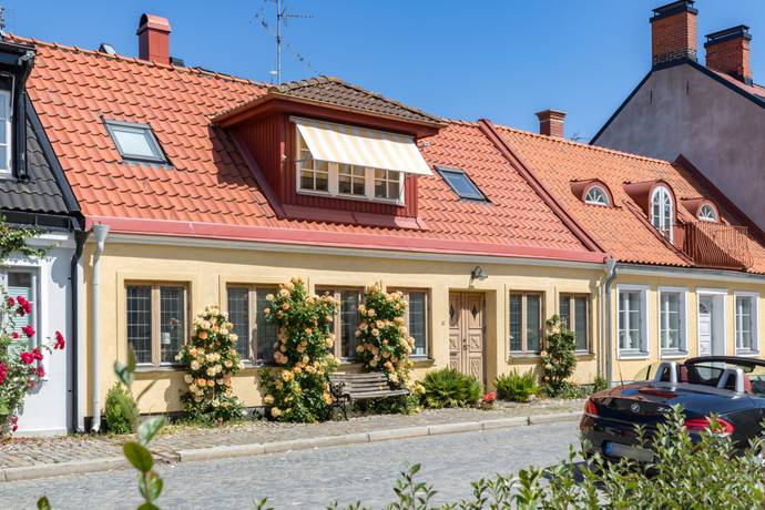 5 rum kedjehus på Skansgatan 42 Centrala Ystad, Ystads kommun - bild 1