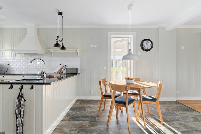 7 rum Villa på Almungevägen 104 Norrsunda-Skånela Upplands Väsby kommun - bild 20