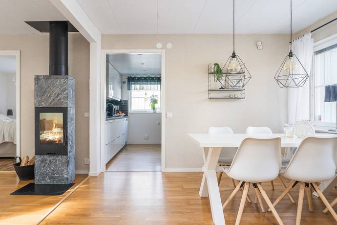 6 rum villa på Tivoligatan 5 Katrineholm Gersnäs, Katrineholms kommun - bild 3