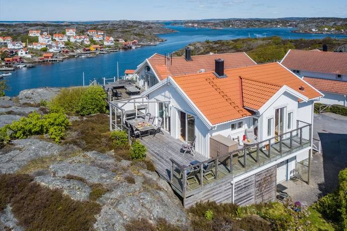 Kyrkesund, Tjörns kommun