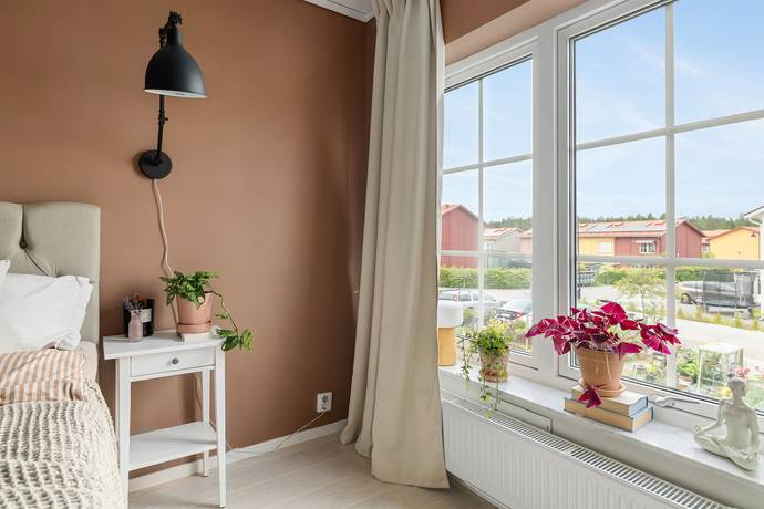 5 rum Radhus på Gyllenstiernas Allé 55 Märsta Sigtuna kommun - bild 23