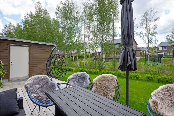 4 rum parhus på Lövsångarvägen 42B Margretelund - Tråsättra, Österåkers kommun - bild 3