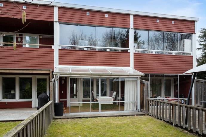 Villagatan 44, Kullsta, Nynäshamns kommun