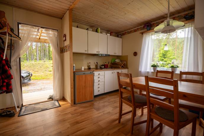 2 rum Gård utan jordbruk på Grössjön 101 Styrnäs Kramfors kommun - bild 26