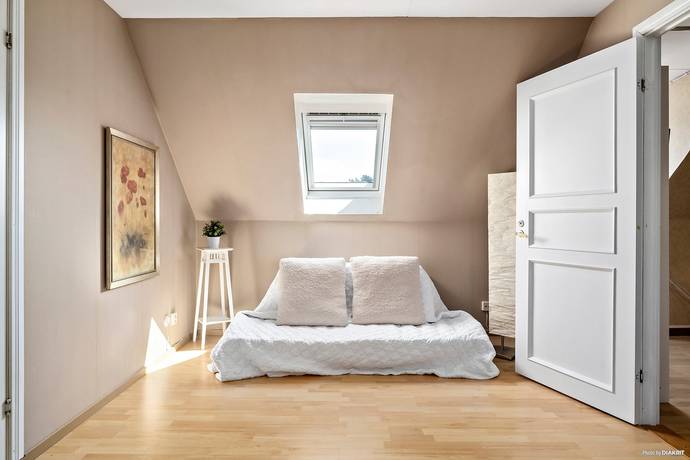 6 rum Radhus på Fårticksgatan 60 Bergvreten/ Husberg Enköpings kommun - bild 16