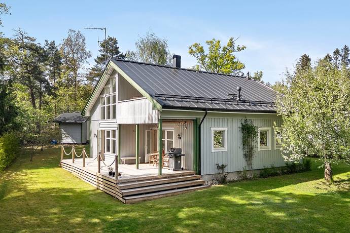 6 rum villa på Nygärdesvägen 17 Rensättra, Nacka kommun - bild 1