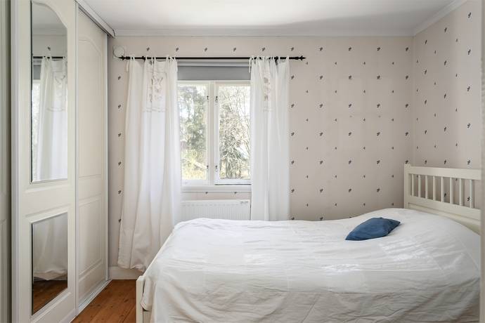 4 rum Villa på Skarpskärsvägen 25 Bro Upplands-Bro kommun - bild 10