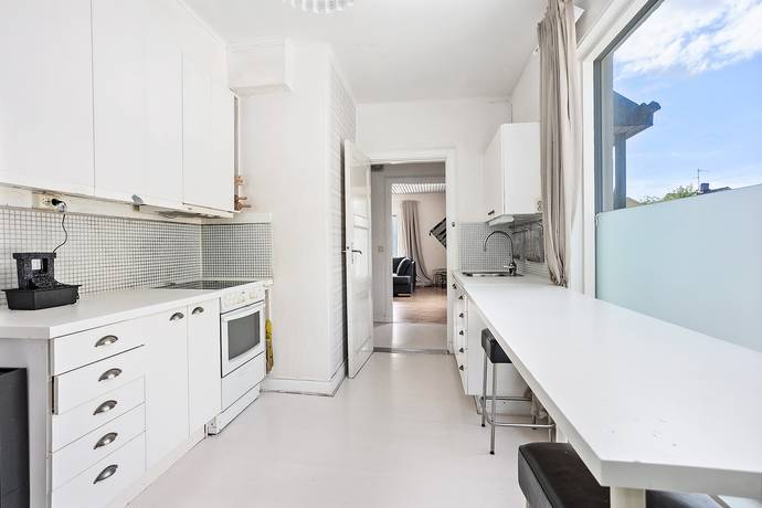 10 rum villa på Västra Storgatan 71 Hallsberg, Hallsbergs kommun - bild 4