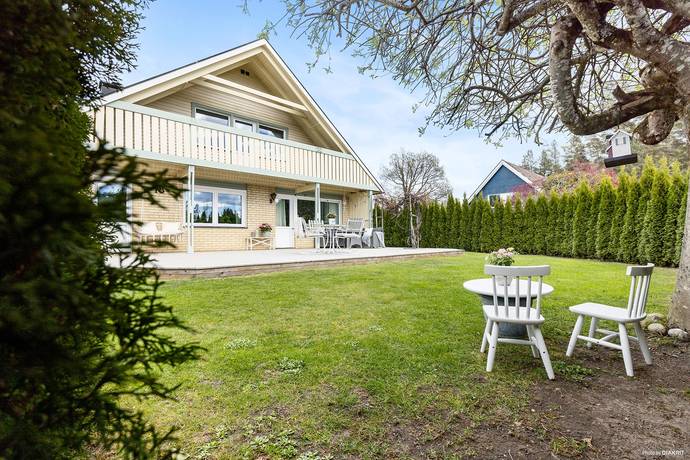 6 rum Villa på Tujavägen 18 Bettorp Örebro kommun - bild 10