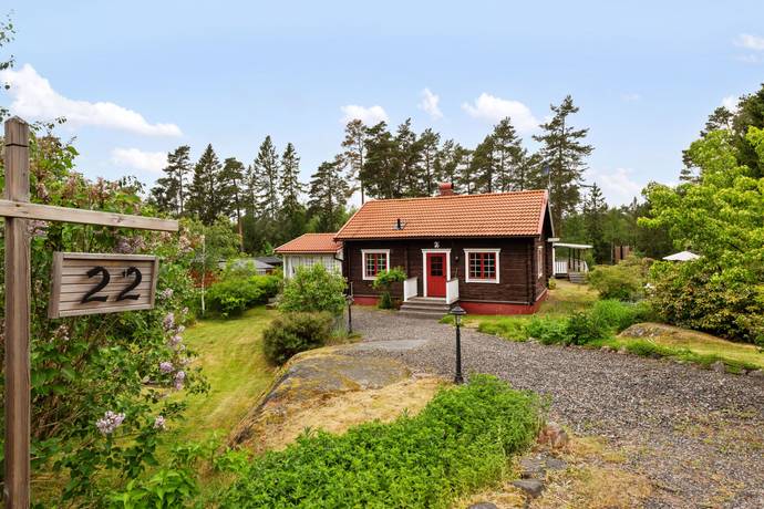 3 rum Vinterbonat fritidshus på Björknäs mossväg 22 Björknäs Norrtälje kommun - bild 1
