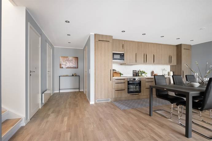 7 rum Villa på Edelundavägen 28 Hässelby Södra Villastad Stockholms kommun - bild 4