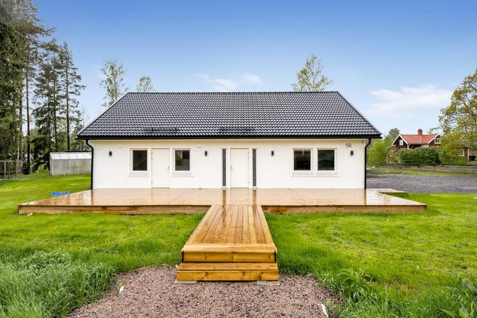 5 rum villa på Ribbingebäcksvägen 5B Järlåsa, Uppsala kommun - bild 1