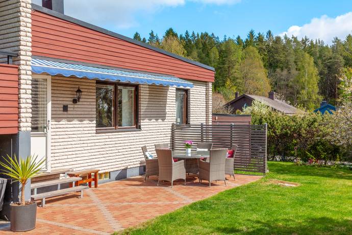 8 rum villa på Vintervägen 14 Tystberga, Nyköpings kommun - bild 5