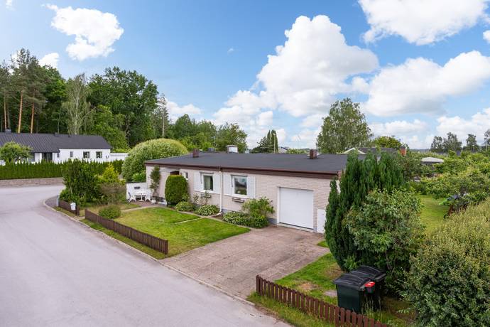 7 rum villa på Björklundsvägen 10 Ljunga, Norrköpings kommun - bild 2