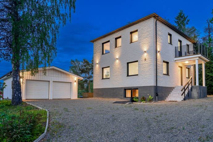 5 rum villa på Järndragarevägen 6 Stackfallet, Karlskoga kommun - bild 1