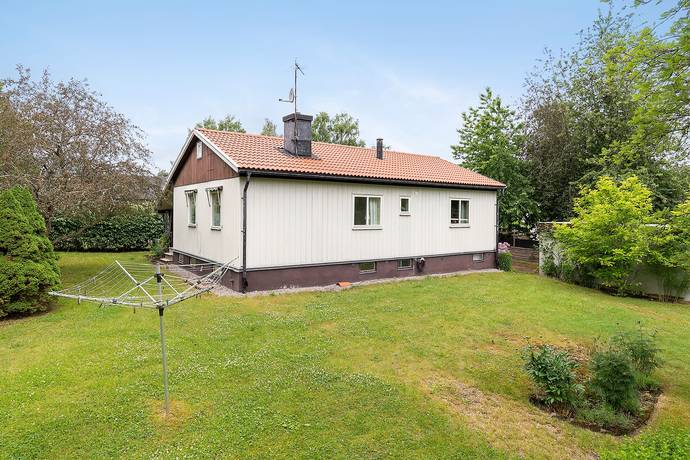 4 rum villa på Hyttvägen 6 Herräng, Norrtälje kommun - bild 2