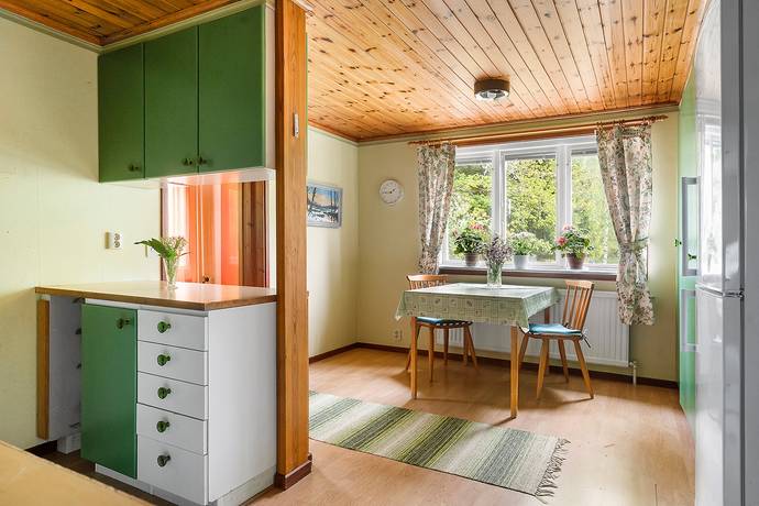 5 rum Gård/skog på Landa Stora 8 Östra Vårgårda Vårgårda kommun - bild 9