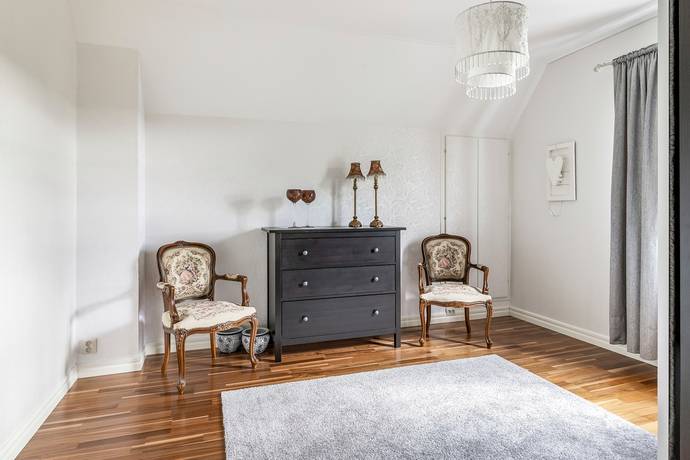 5 rum Villa på Lars Uno Lindbergs väg 3 Kolsva Köpings kommun - bild 19