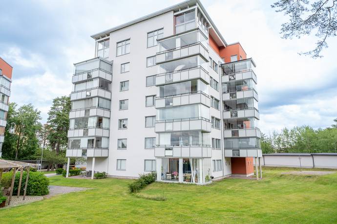 2 rum lägenhet på Grankvistgatan 4 Tunavallen, Eskilstuna kommun - bild 2