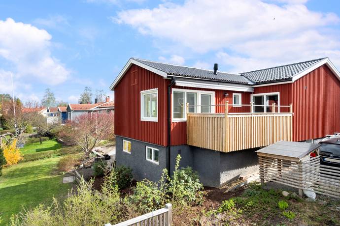 5 rum villa på Tingvallavägen 10 Bromma / Norra Ängby, Stockholms kommun - bild 1