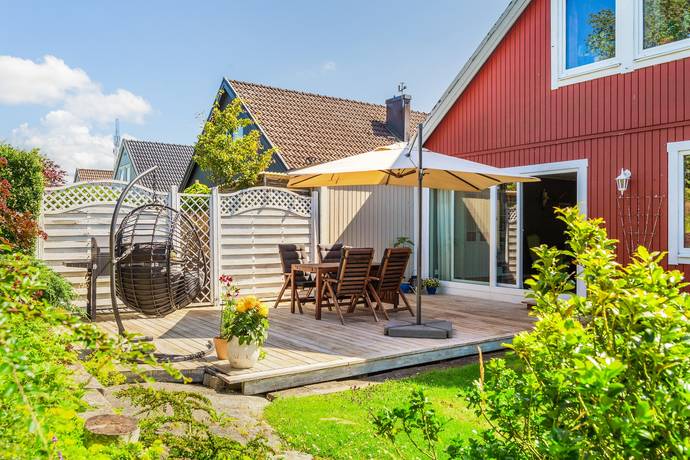 6 rum villa på Smaragdvägen 54 Kode, Kungälvs kommun - bild 1