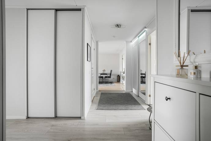 4 rum lägenhet på Lönnholmsgatan 7 Liljeholmen, Jönköpings kommun - bild 2