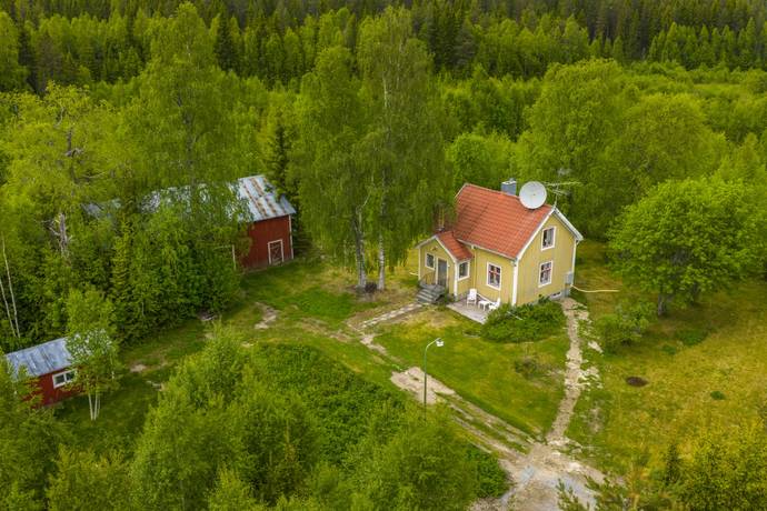 gård med jordbruk på Östra Blisterliden 61 Bygdsiljum, Skellefteå kommun - bild 3