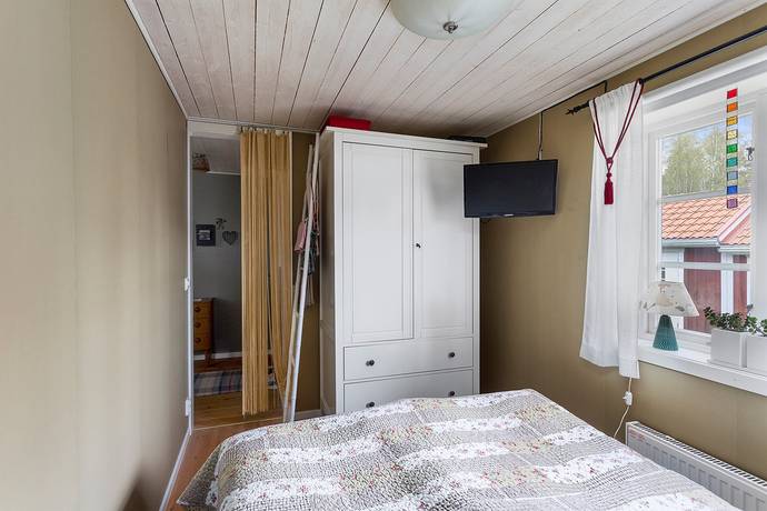 2 rum Fritidshus på Hultsjön 270 Hultsjön Hallsbergs kommun - bild 33