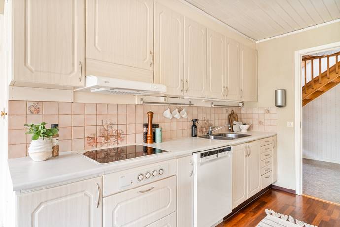 6 rum Villa på Kanalgatan 8 Torshälla Eskilstuna kommun - bild 10