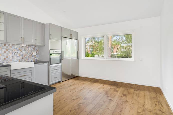 4 rum villa på Bråstaborgsgatan 46 Bråstaborg, Sala kommun - bild 5