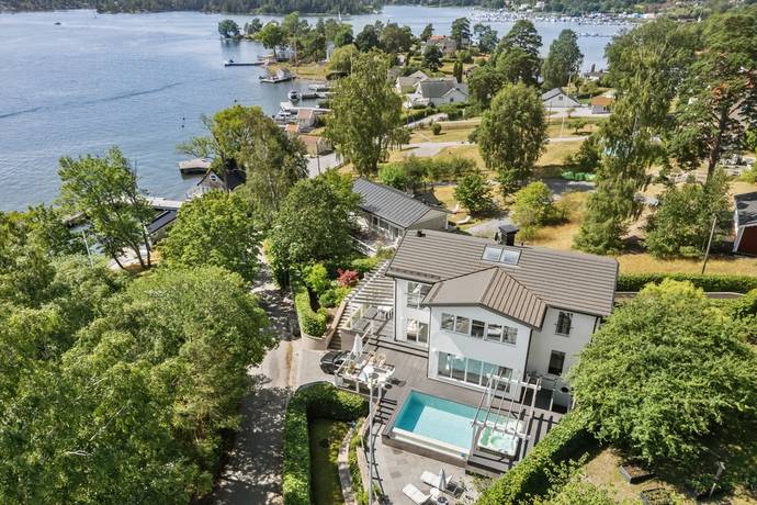 7 rum villa på Isterbergsvägen 3 Vaxholm- Resarö, Vaxholms kommun - bild 4