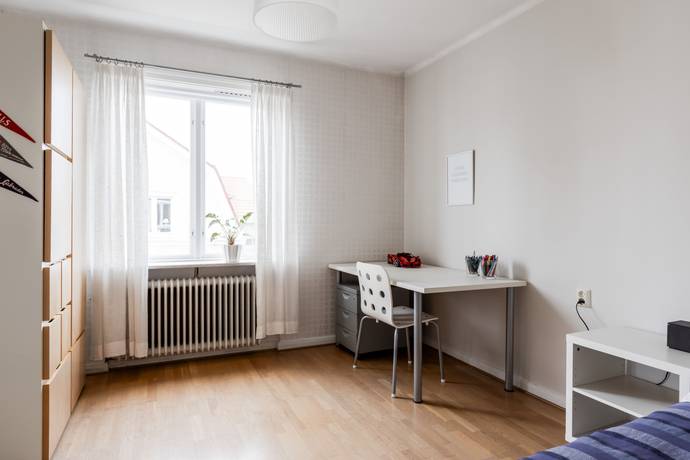 8 rum Villa på Kortévägen 5 Sörby Örebro kommun - bild 57