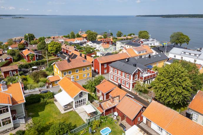 2 rum villa på Västergatan 9 Öregrund, Östhammars kommun - bild 1